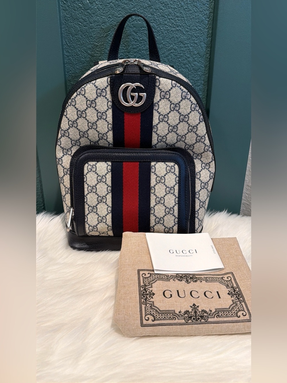 Unused/Unworn Gucci Ophidia Backpack GG Supreme Small In Black